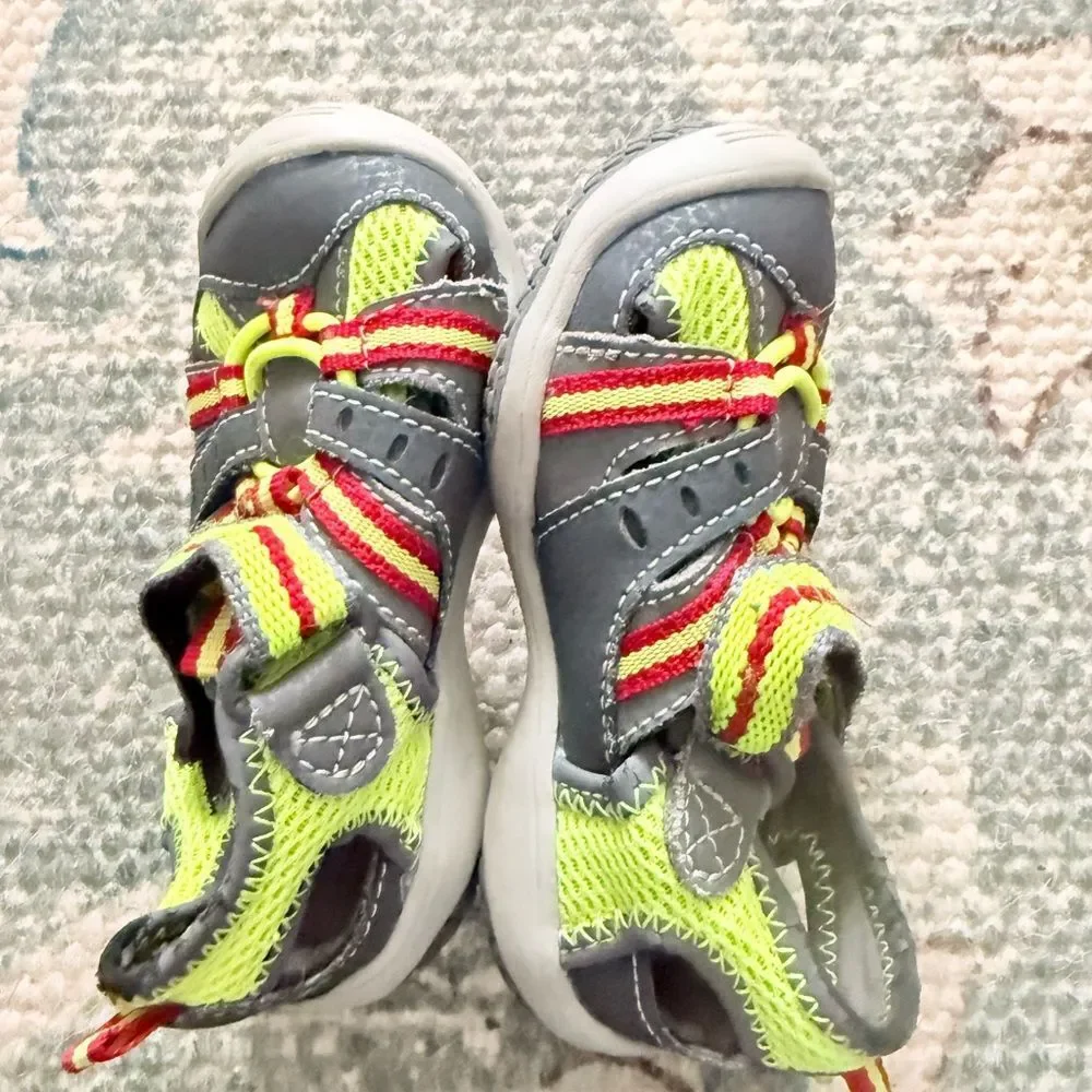 Stride Rite Stylish Kids Shoes - Gray and Blue size 4.5 - Picture 7 of 10